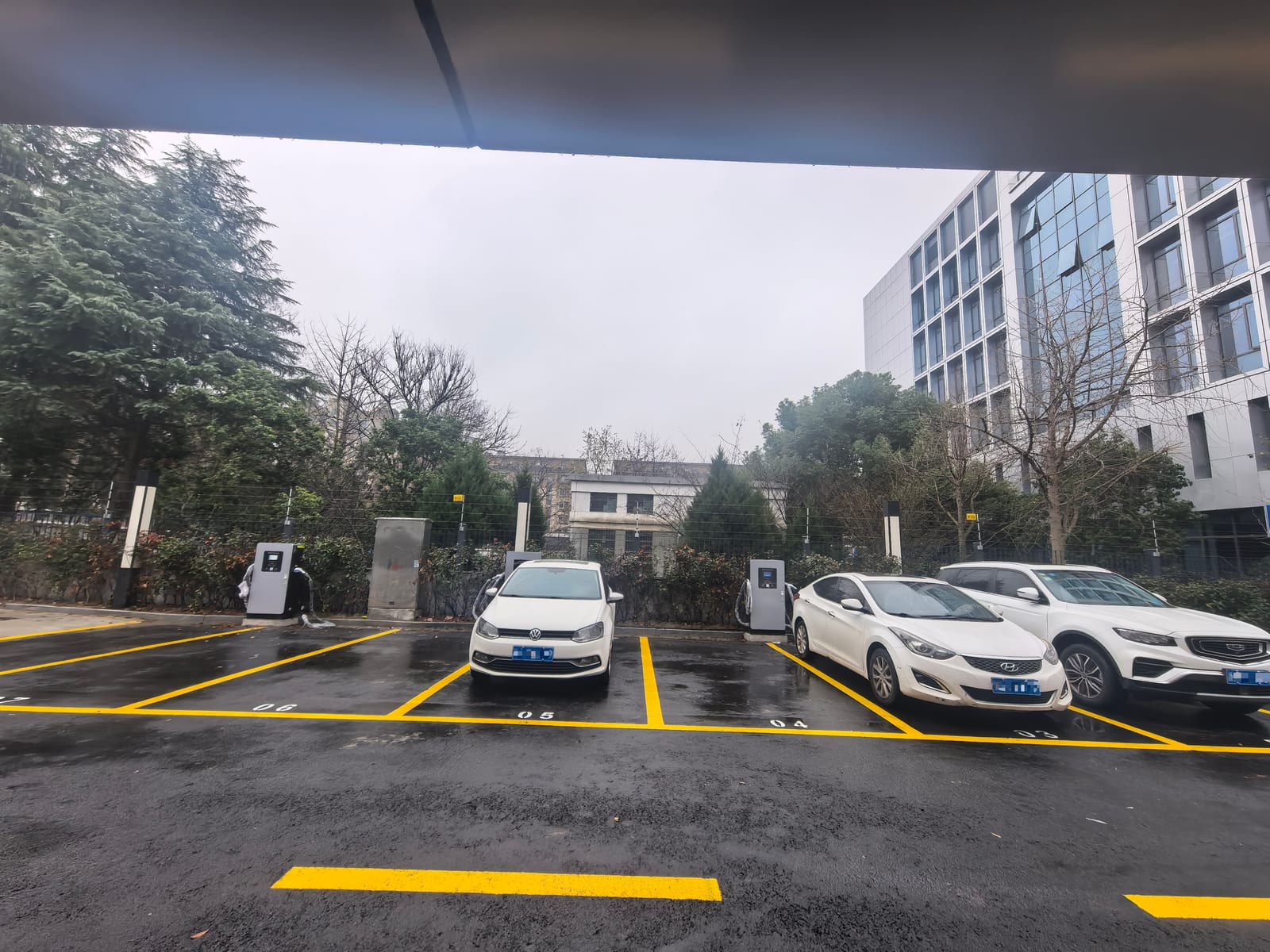 充电桩选型别只看功率：2026年从场景出发的实用科普